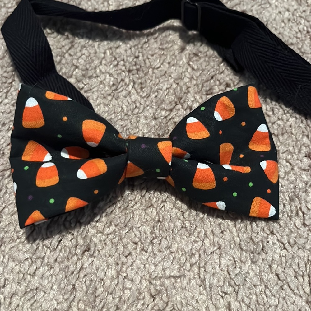 Halloween Candy Corn Bow Tie